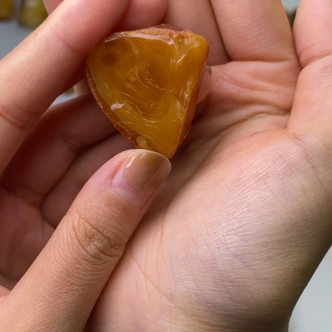 定制琥珀天然蜜蜡