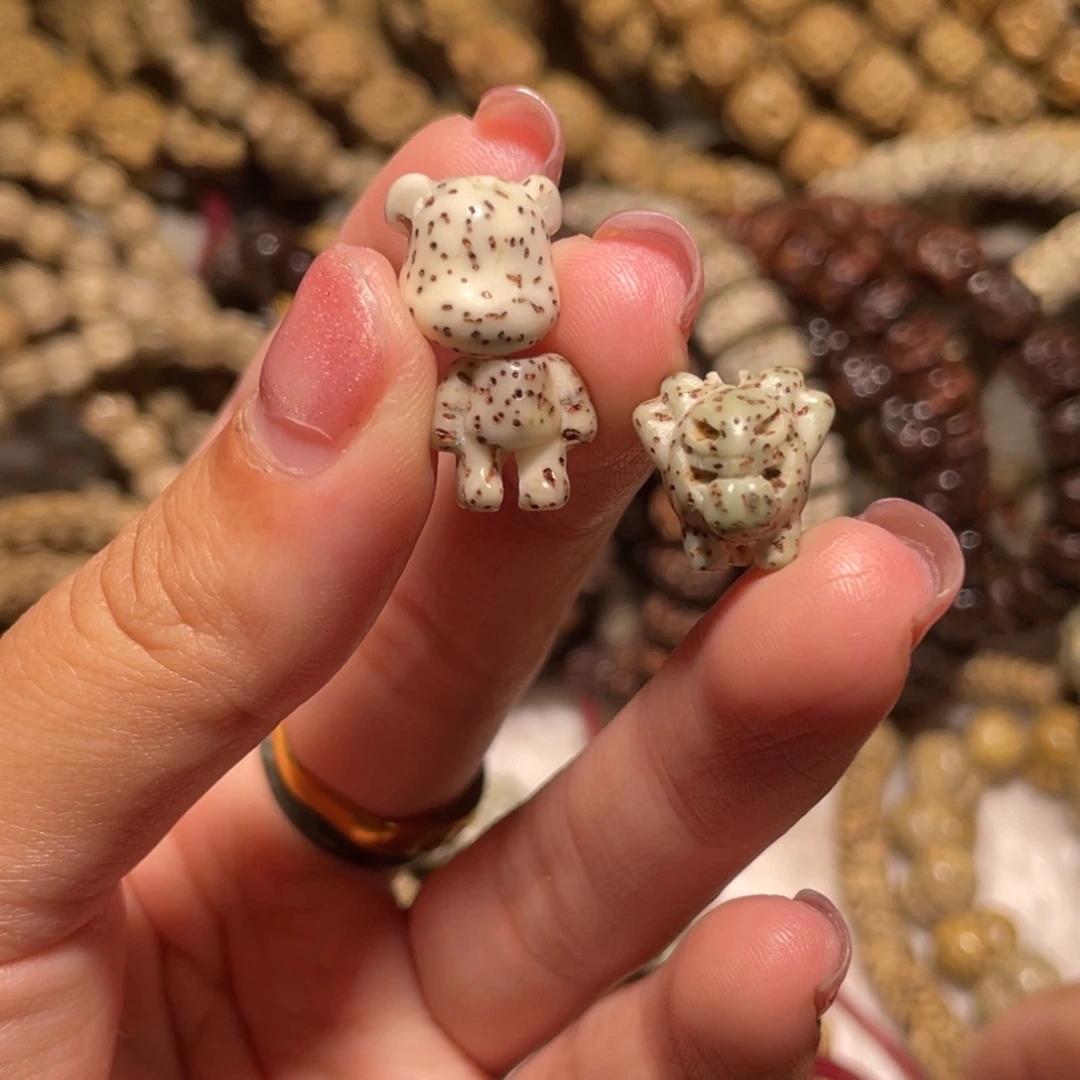 吊坠星月菩提暴力熊➕耿鬼