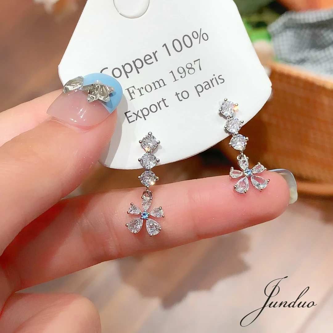 君朵饰品00782精致甜美花朵微流苏耳饰耳钉