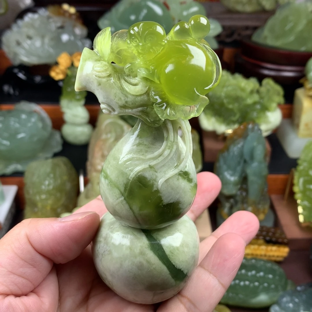 岫玉未镶嵌手把件