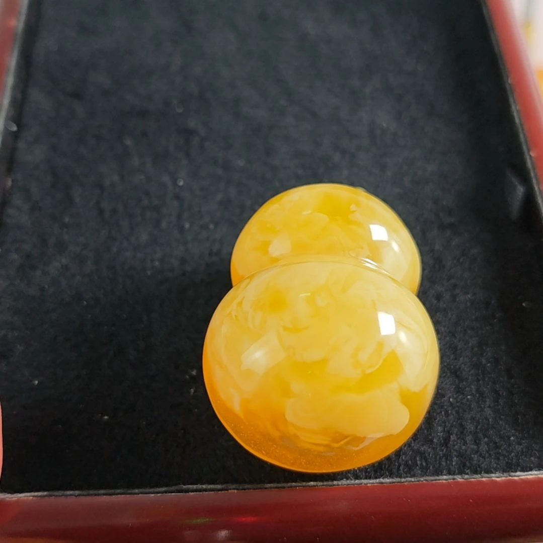 蜜蜡吊坠(赠链)未镶嵌