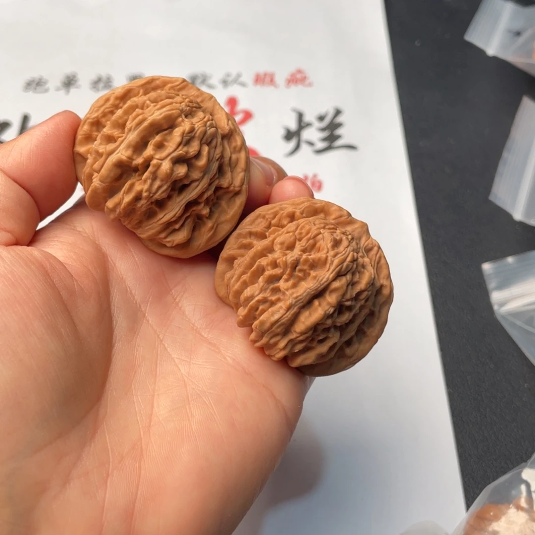 文玩核桃吊坠297。44楼