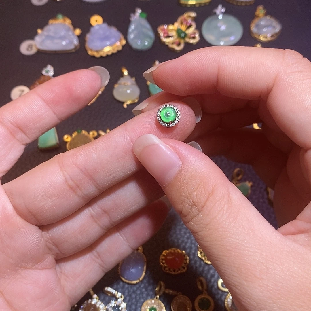 翡翠银S925镶嵌颈饰