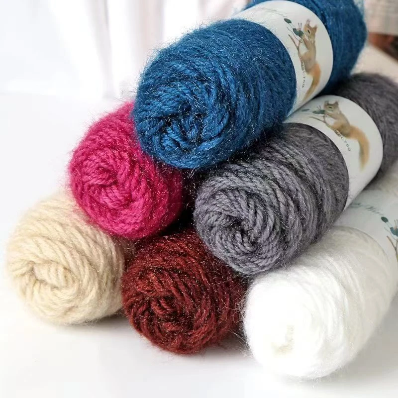 松鼠绒毛线团手工编织中粗亮丝围巾帽子毛衣羊毛线线手编粗毛冰丝