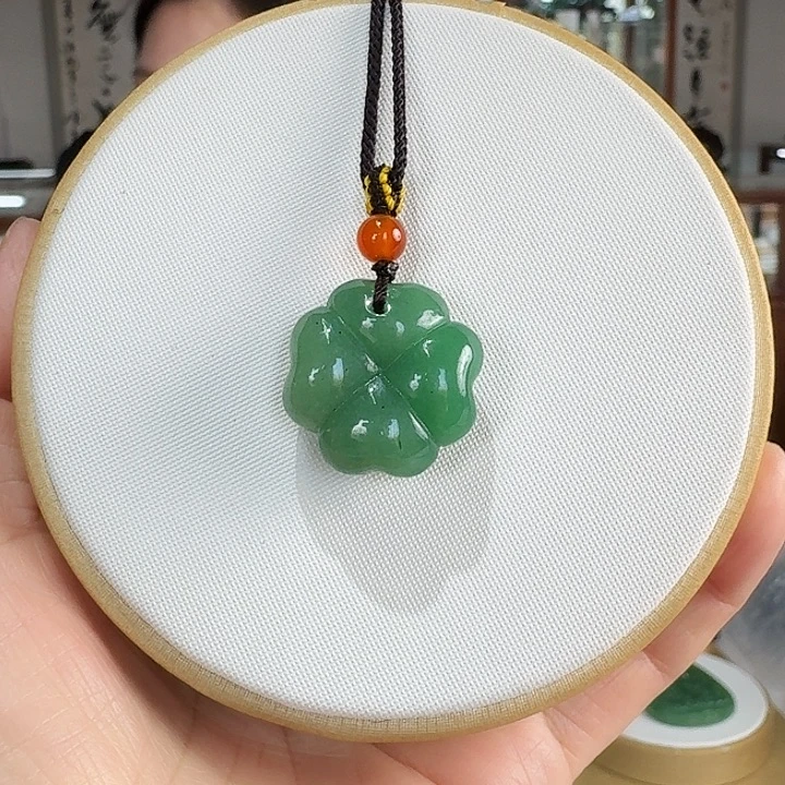 密玉（石英质玉）未镶嵌吊坠