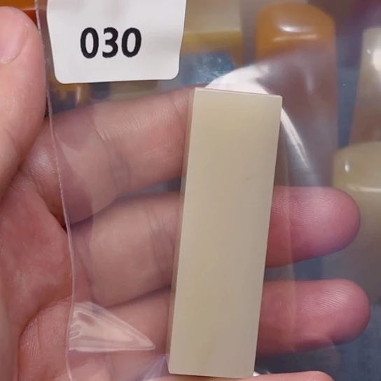 小***哥老挝石老挝石结晶