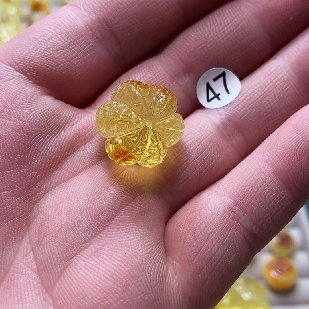 琥珀未镶嵌裸石天然琥珀蜜蜡吊坠