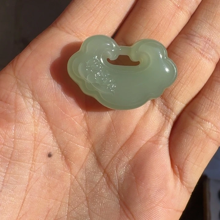 和田玉未镶嵌吊坠(不含链)