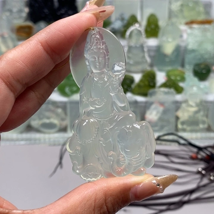 蛇纹石玉颈饰未镶嵌家**宝