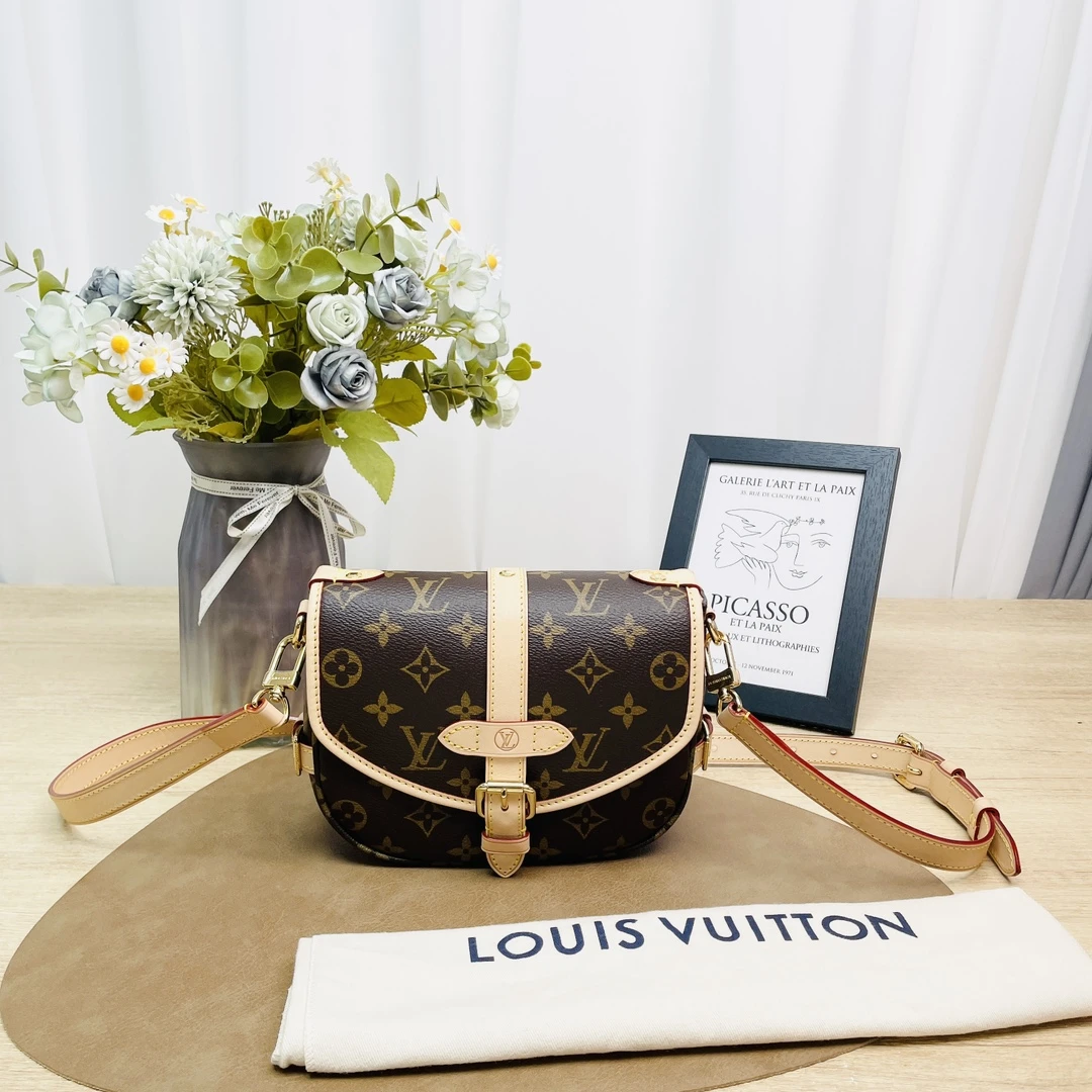 99新 LouisVuitton/路易威登 路易威登 单肩斜挎包  99981