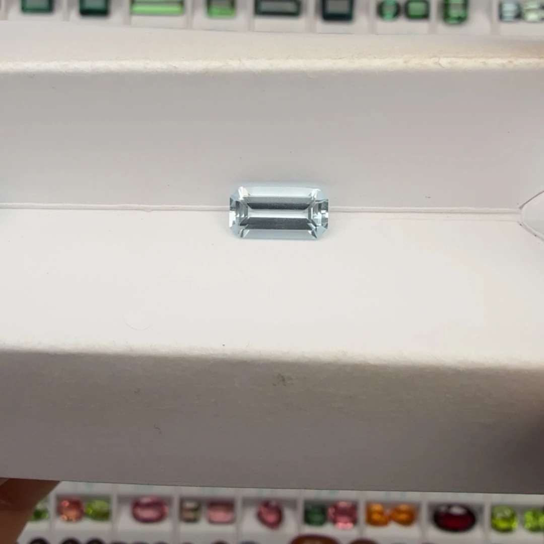 海蓝宝石裸石天然1.15克拉