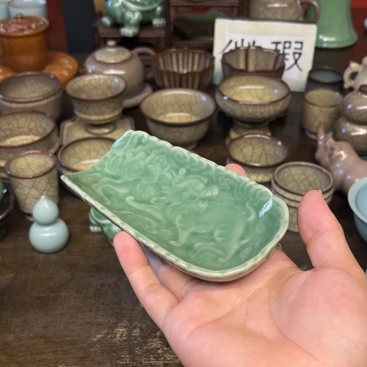 青瓷微瑕浮力特价