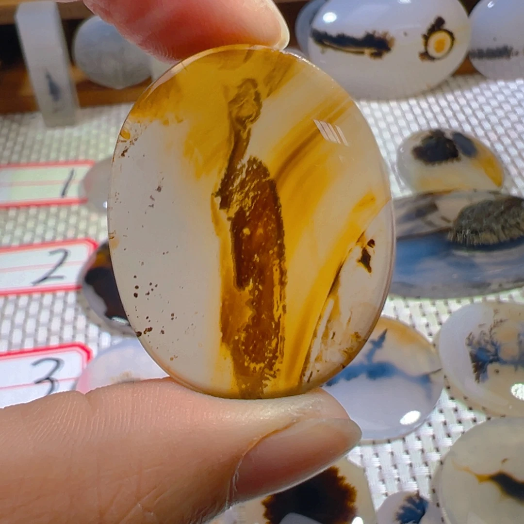 玛瑙/玉髓未镶嵌颈饰