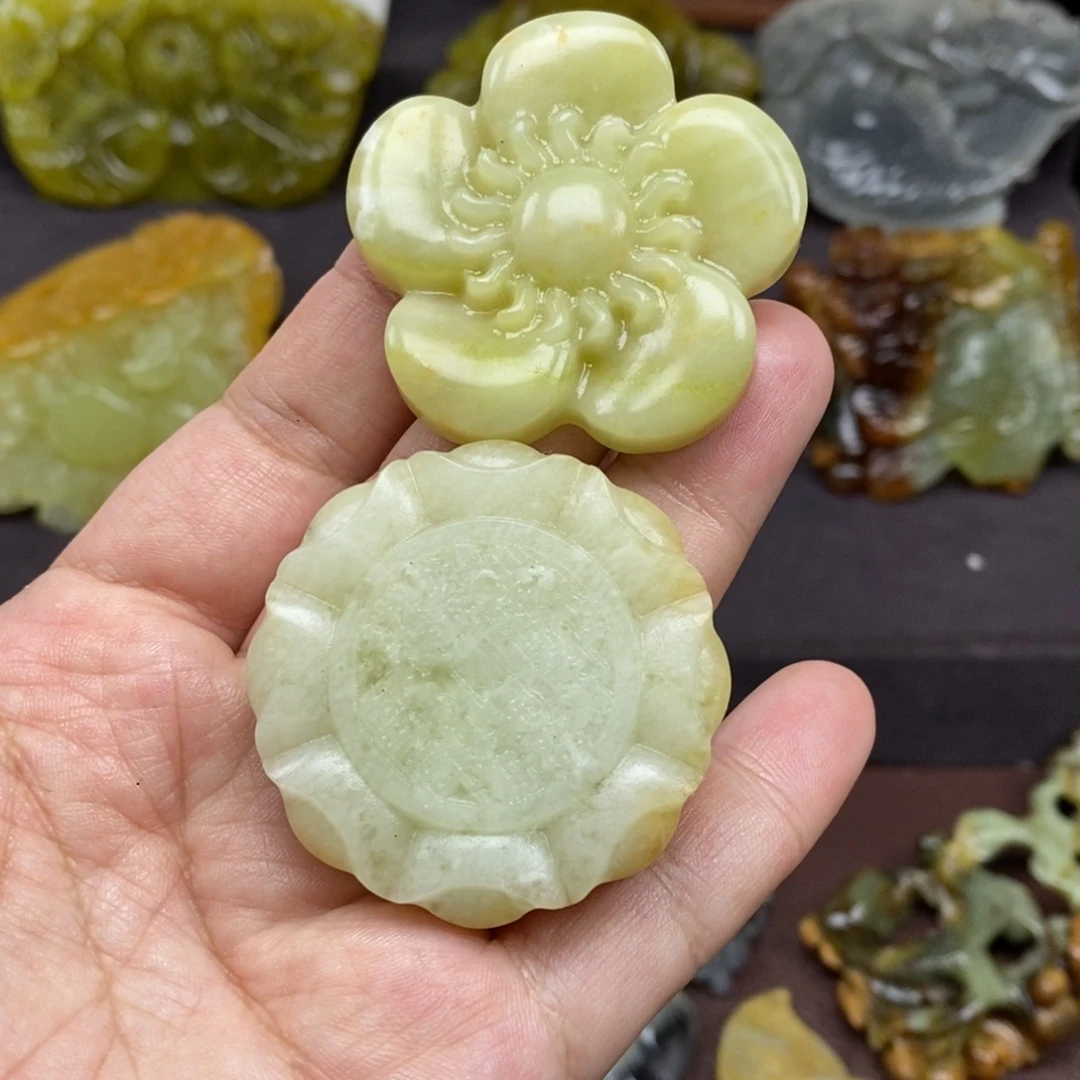 未镶嵌岫玉吊坠(不含链)