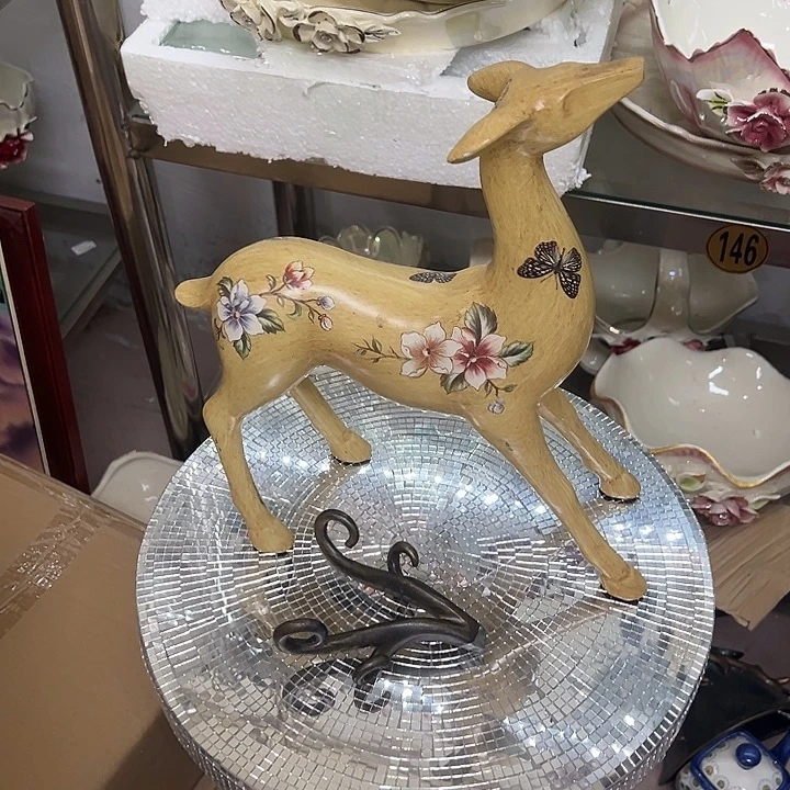 瓷片瑕。。。。。。。。。。。。。。