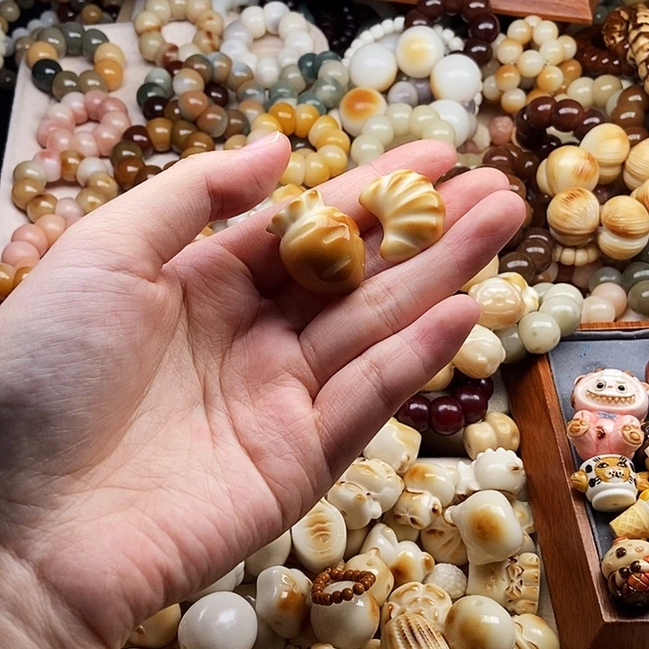 上***ꕥ菩提根/象牙果吊坠12