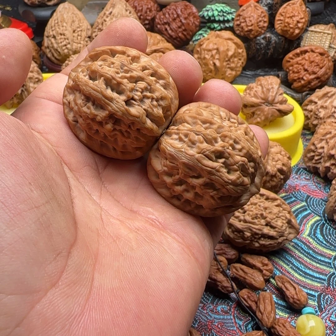 吊坠文玩核桃全品红锦鲤41