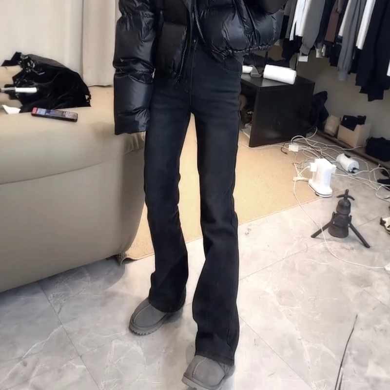 2025秋冬新款高腰显瘦复古加绒喇叭裤大码女装弹力修身微喇牛仔裤