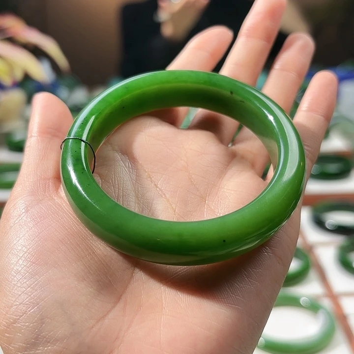 未镶嵌手镯和田玉（碧玉）56.57