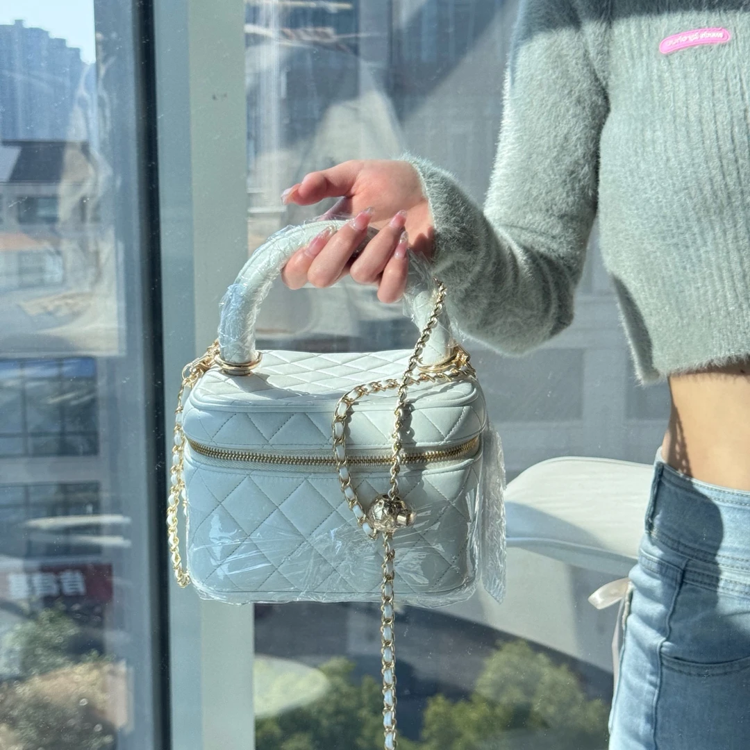 95新 Chanel/香奈儿 chanel白金菱格化妆盒手提斜挎包