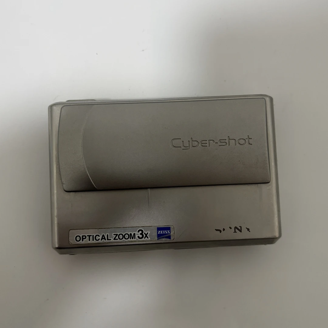 95新 Sony/索尼 t1大福利复古式ccd相机带配件