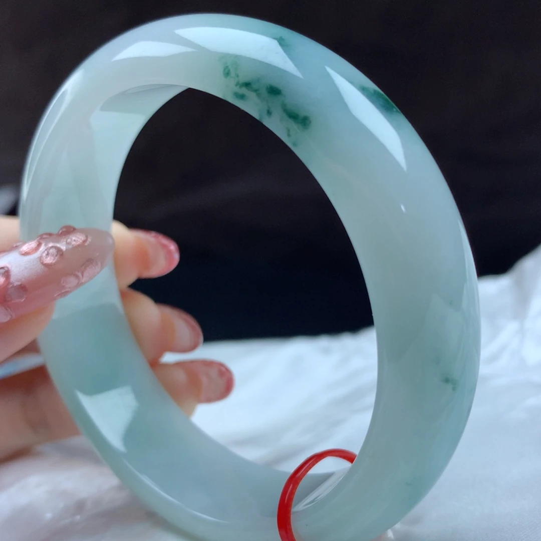 未镶嵌手镯翡翠97084，