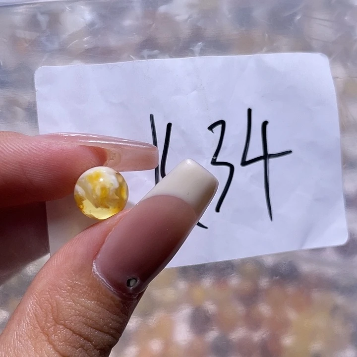 琥珀未镶嵌裸石9.2福利