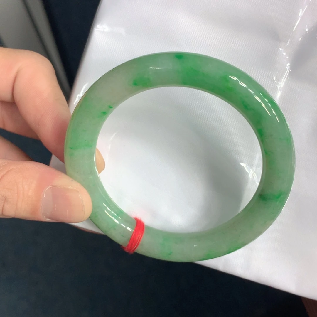 未镶嵌手镯（圆镯）翡翠翡翠