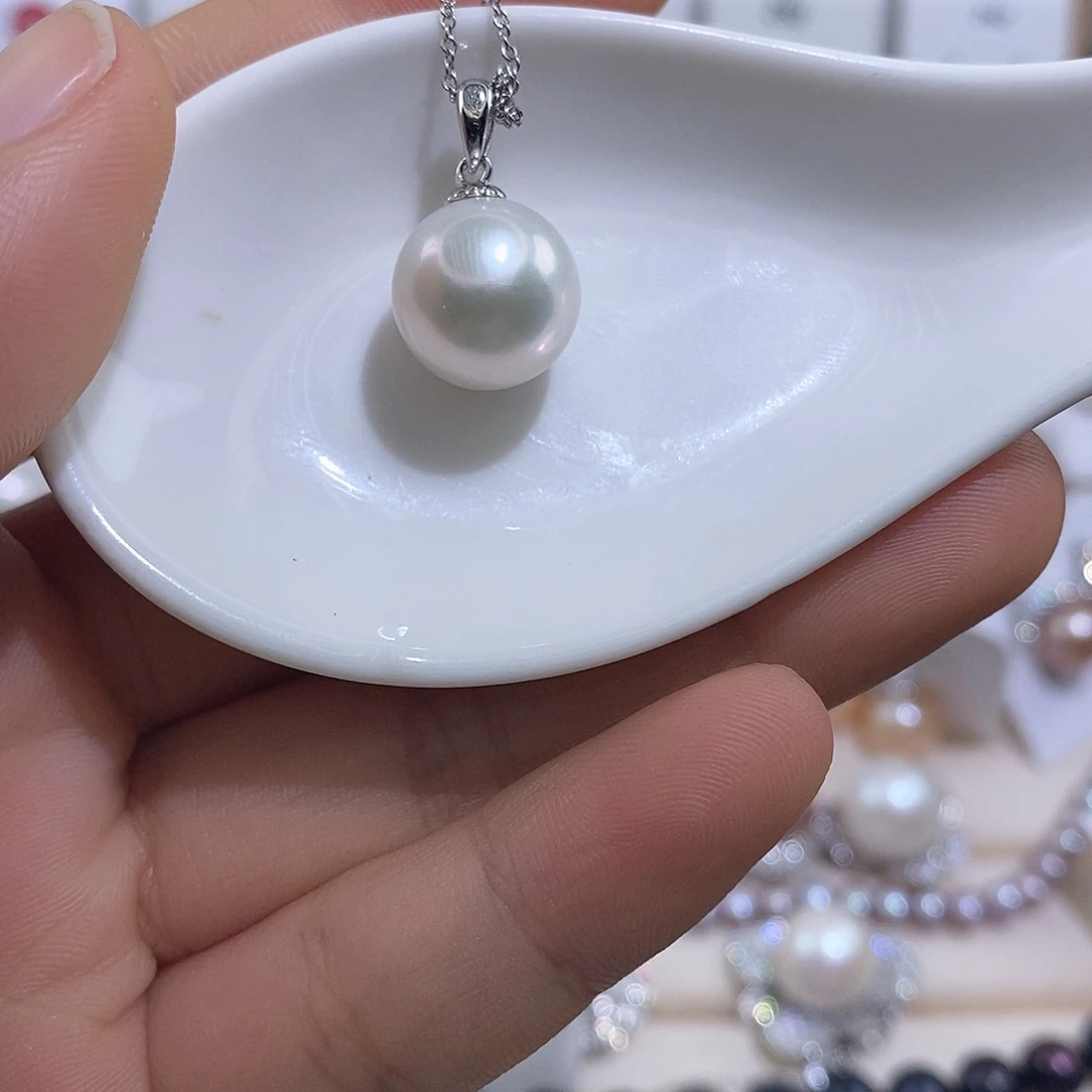 蕭***吊坠(赠链)淡水珍珠银S925镶嵌12mm