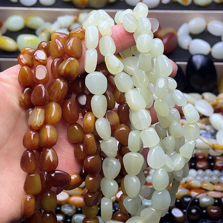 和田玉未镶嵌项链