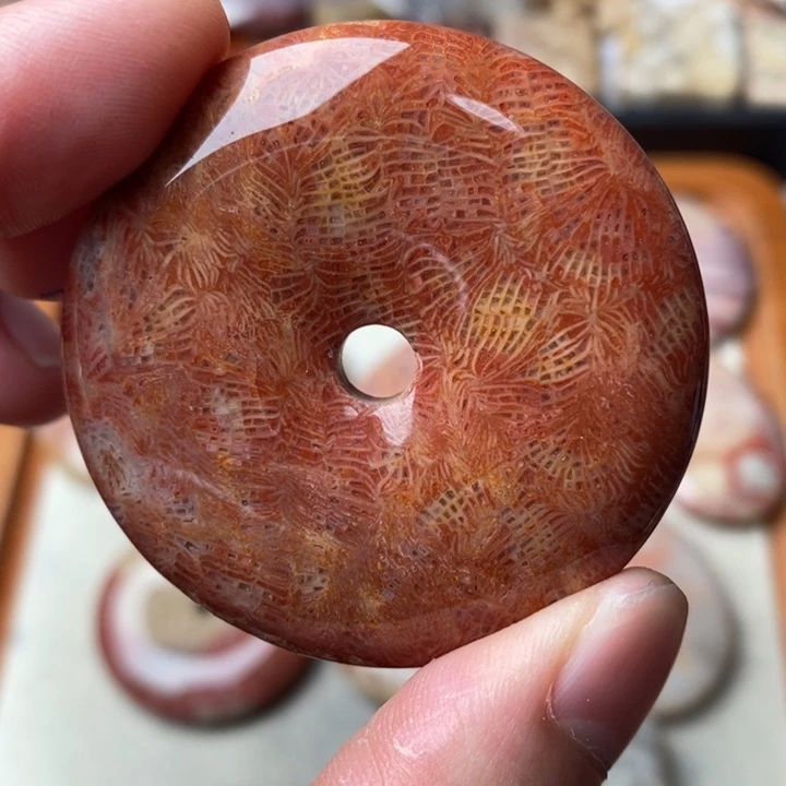 硅化玉颈饰足金镶嵌用****8