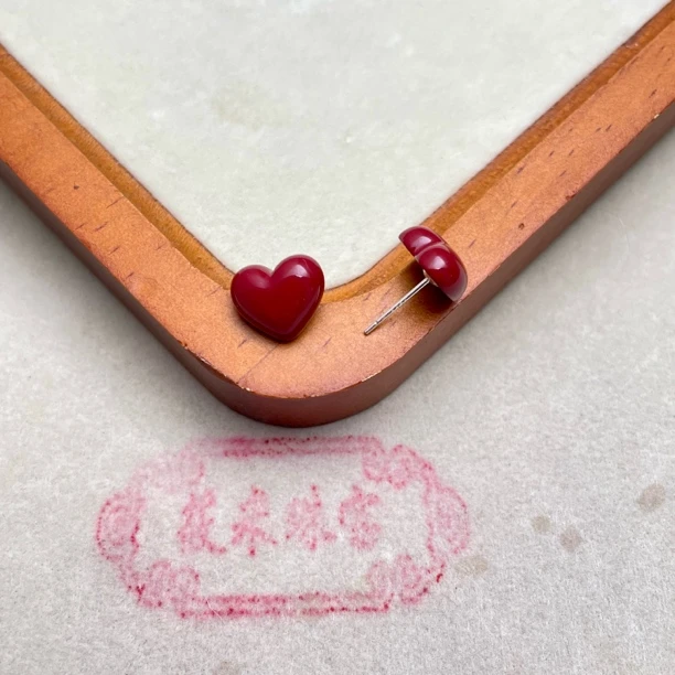 足银耳饰 红色爱心耳钉D1645 MD