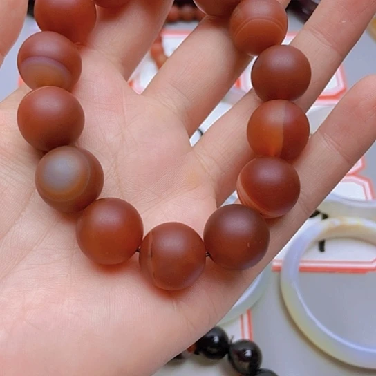 【闪购商品】玛瑙/玉髓未镶嵌珠宝半成品伊**?