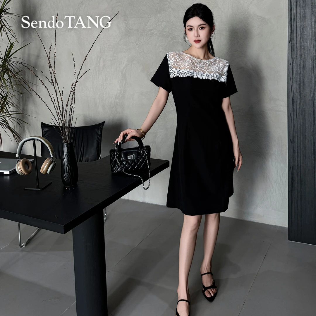 蕾丝拼接【主角光环】胖多女装时尚百搭蕾丝法式设计师连衣裙