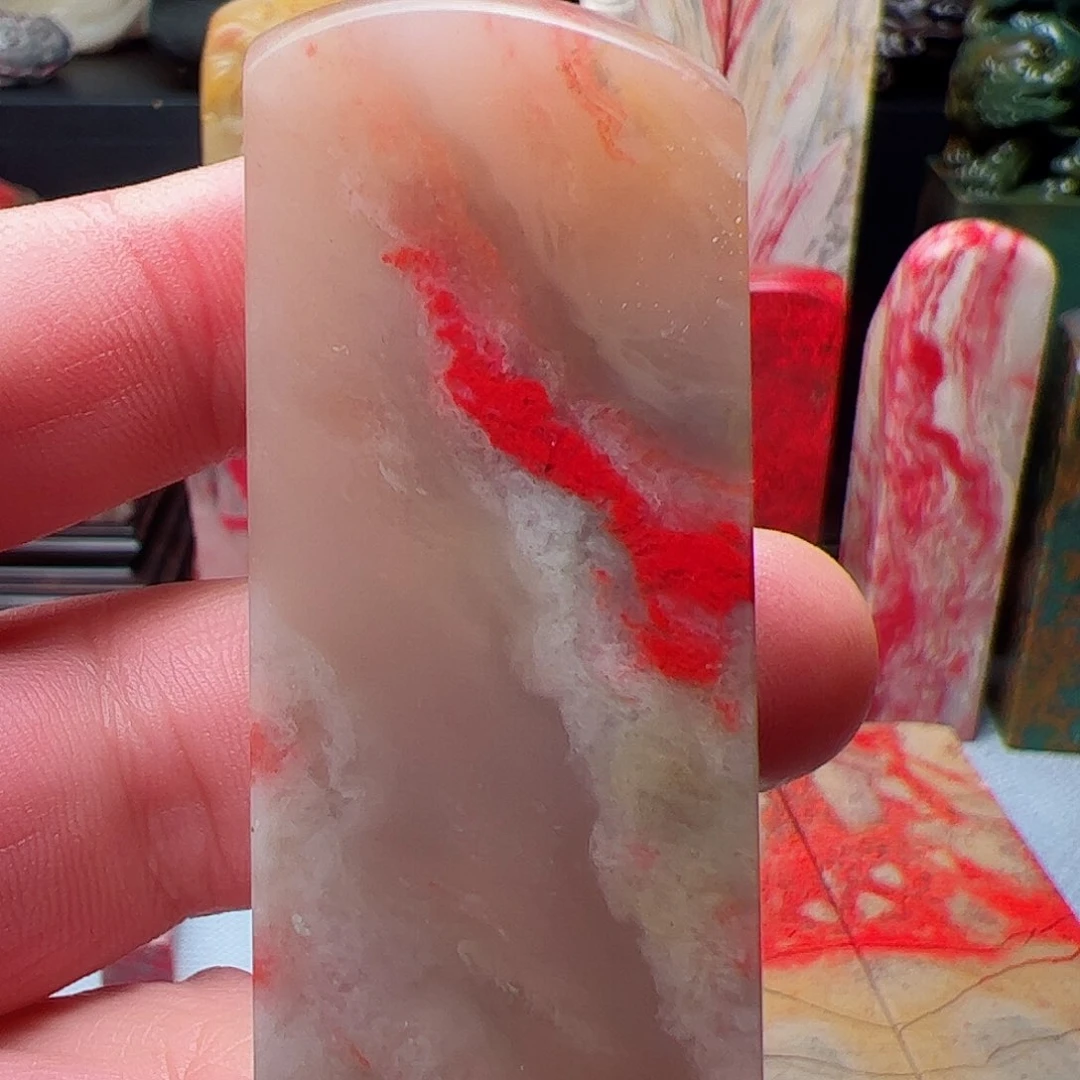 昌化石喵***谔鸡血石印章