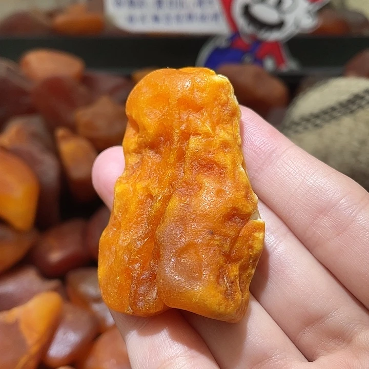 裸石琥珀未镶嵌蔡****）香腊