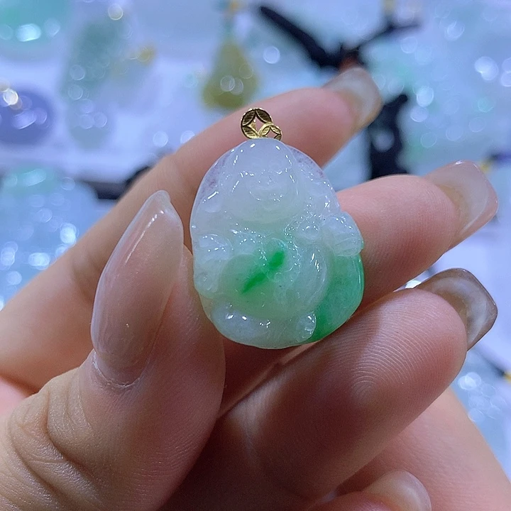 翡翠18K金镶嵌颈饰天然翡翠A货吊坠