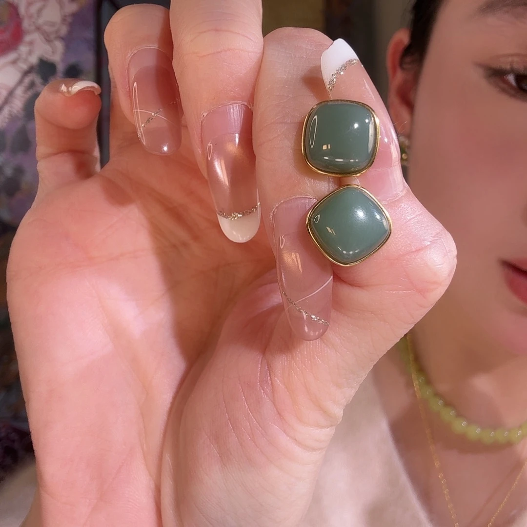 和田玉银S925镶嵌耳饰