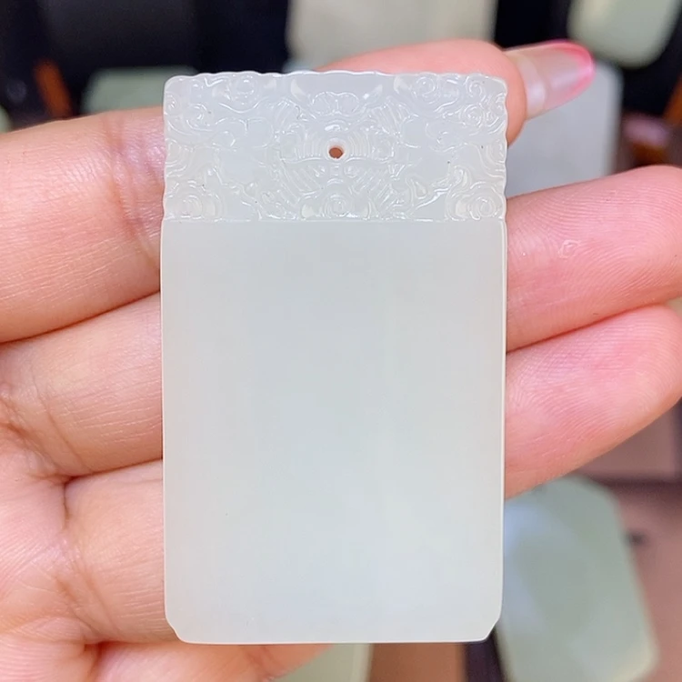 【闪购商品】颈饰未镶嵌和田玉