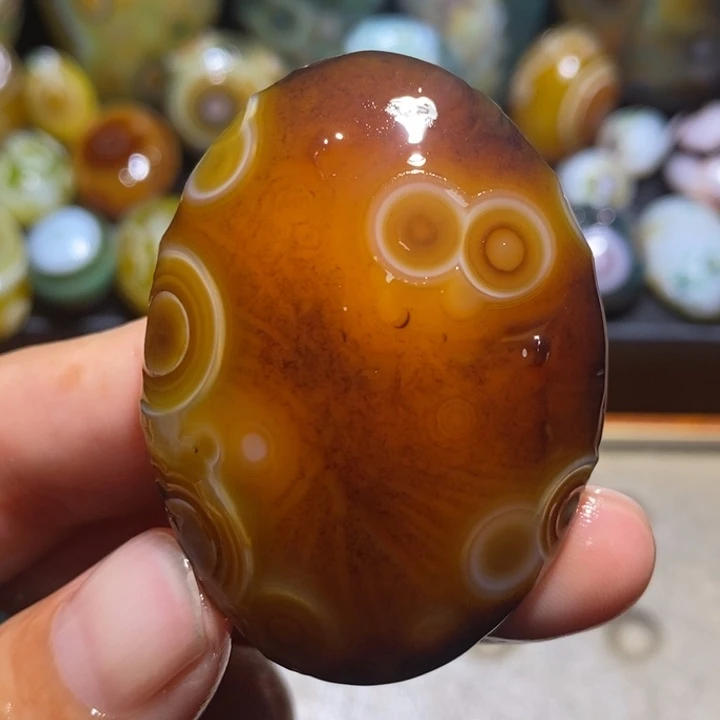 玛瑙/玉髓未镶嵌珠宝半成品