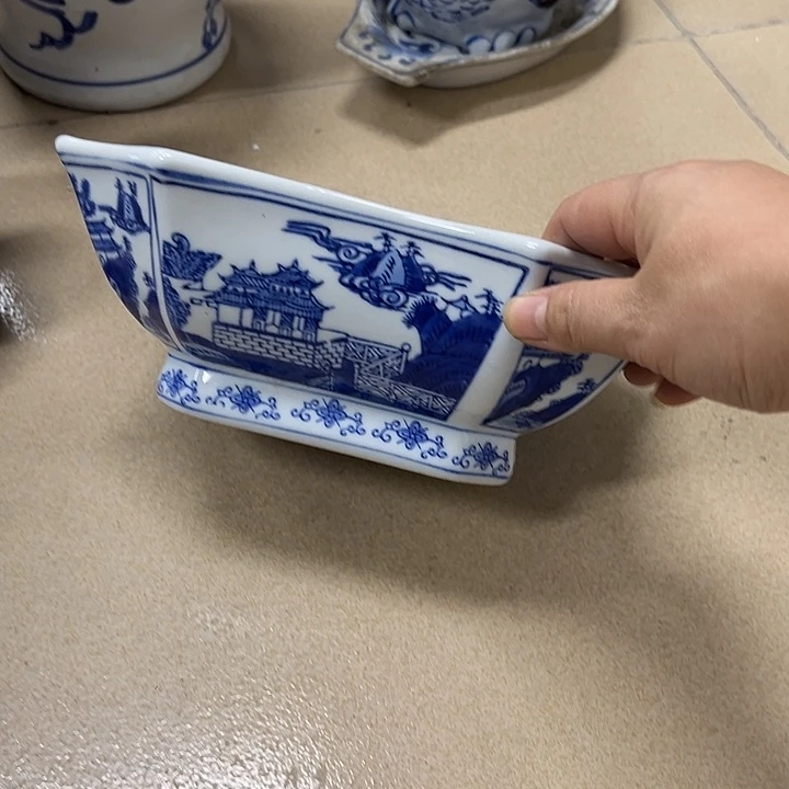 瓷片瑕疵陶瓷。。。。。。。。。。。。。