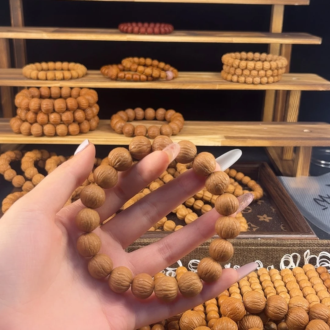 吊坠猴头核桃凤羽14+