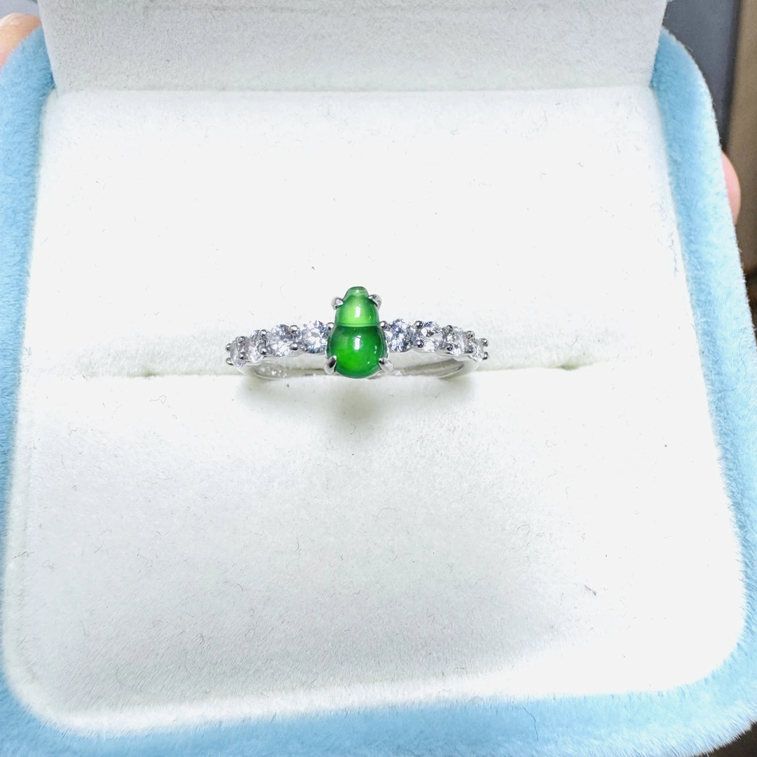 天然A货翡翠葫芦戒指/通体s925银/2399