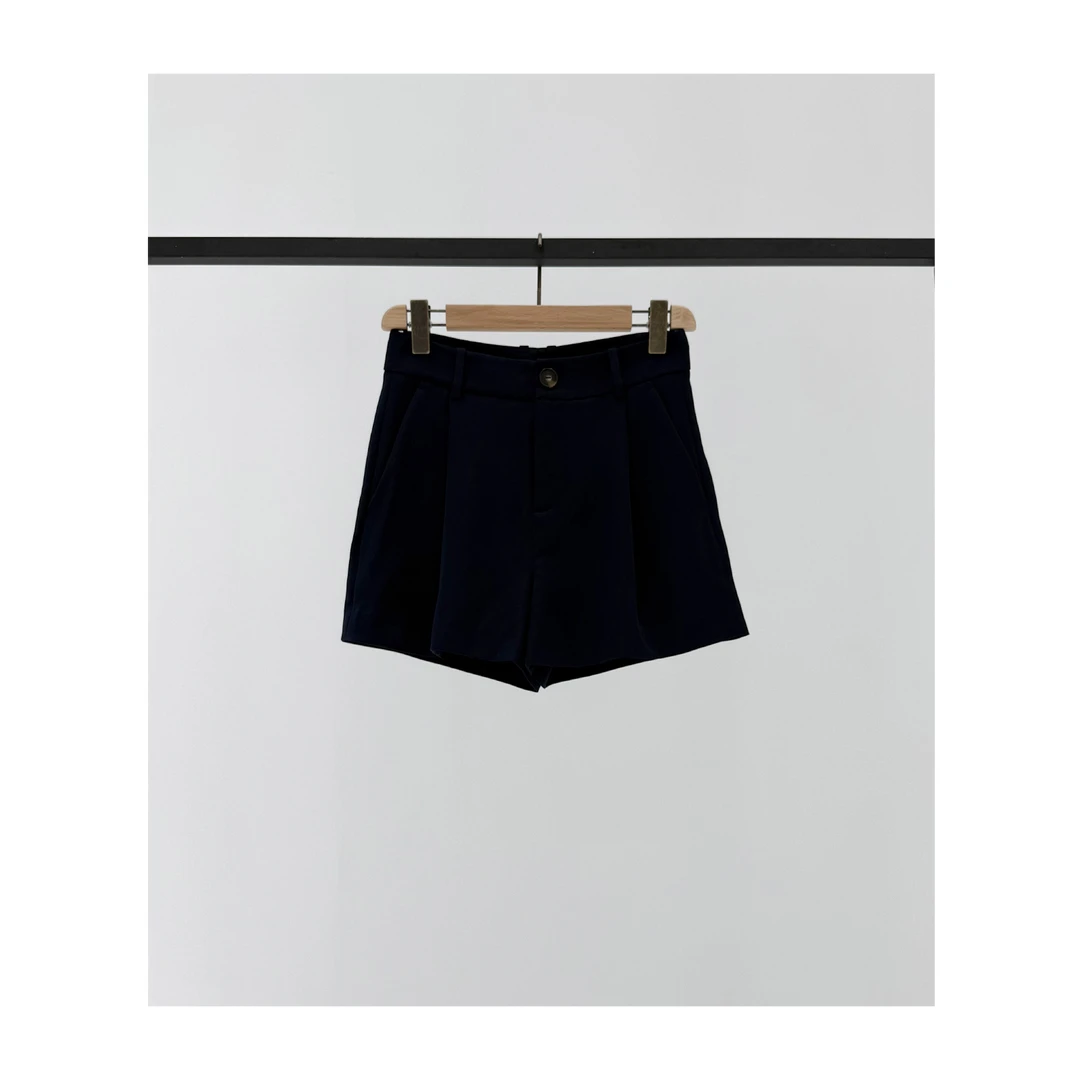 原厂孤品特价清！垂感藏蓝A字短裤R491