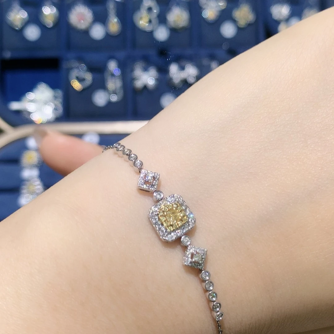 【闪购商品】钻石手链18K金镶嵌手链