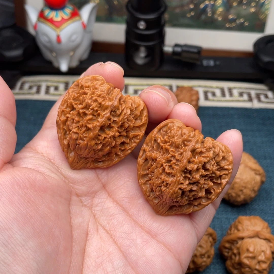 文玩核桃把件全品满天星38