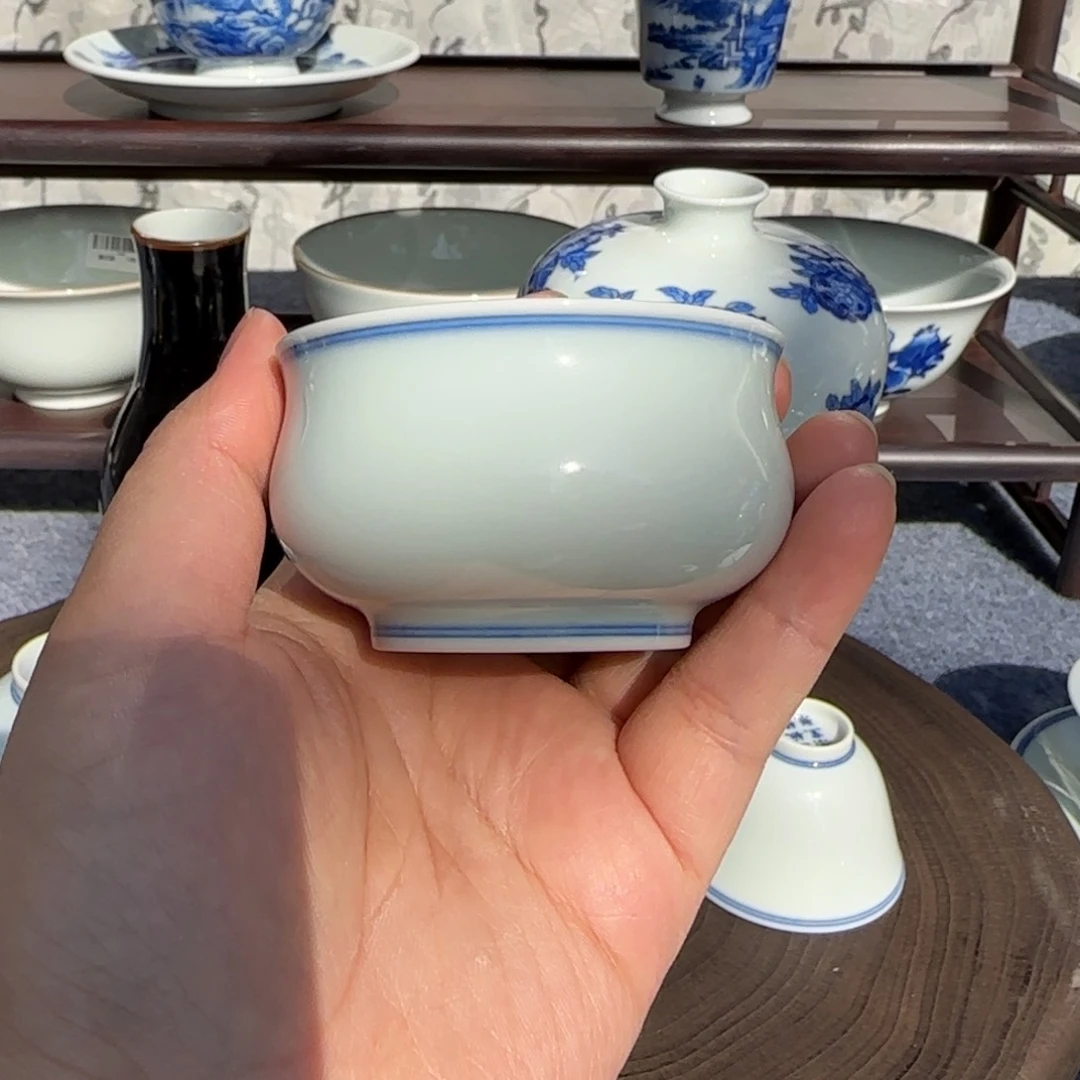 如经历了君君君君咯君君咯啦