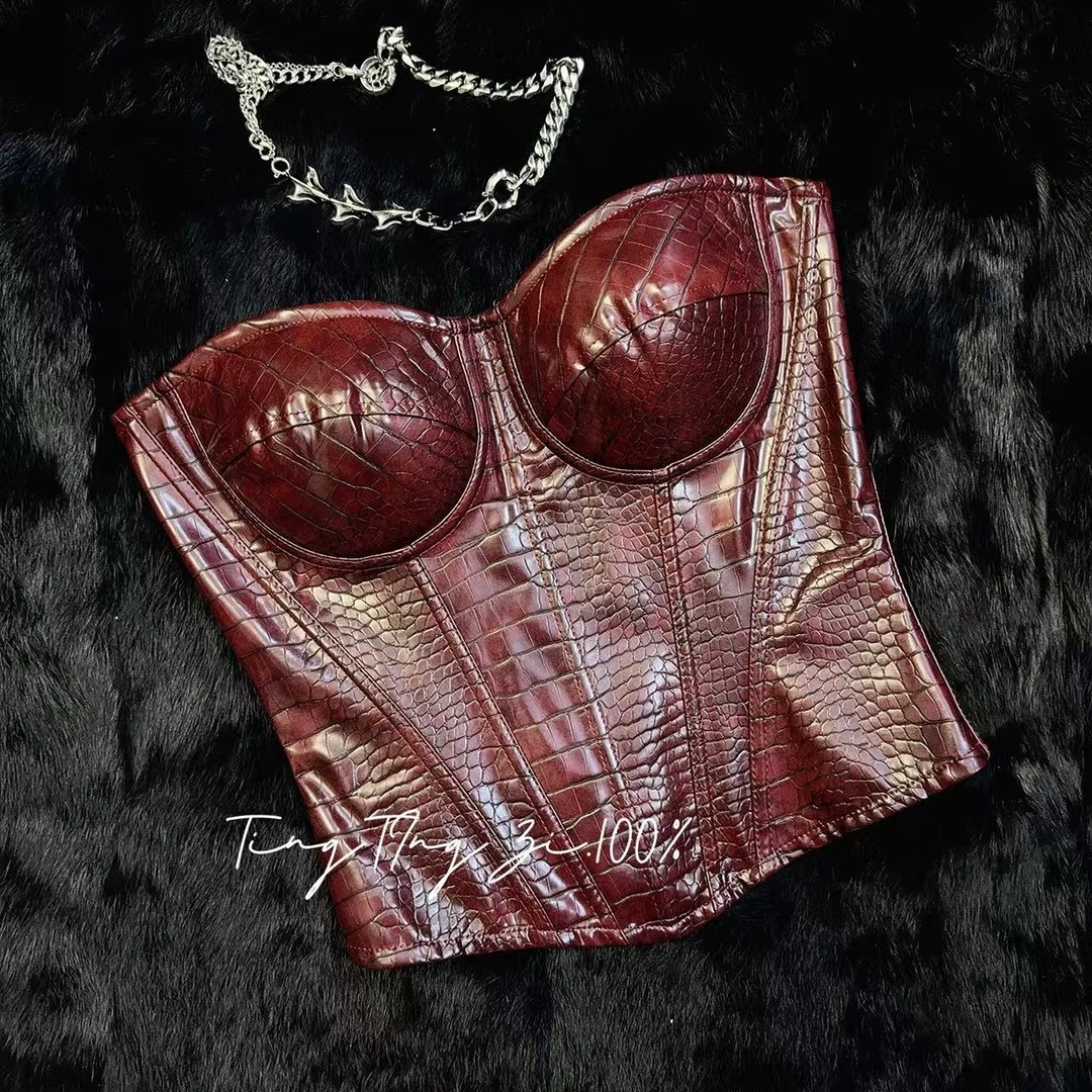 【鱼骨系列】红鳄凝骨-鳄鱼纹PU皮辣妹亮面漆面高级吊带背心-6476