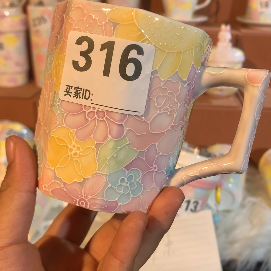 泥塑加上了很多朋友说她很开心