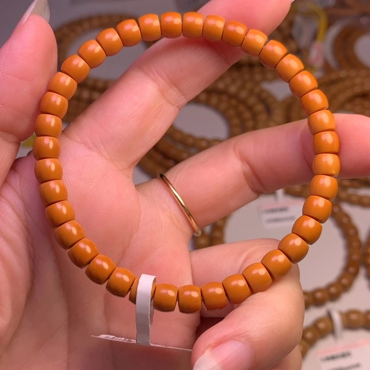 橄榄核吊坠核尖直切